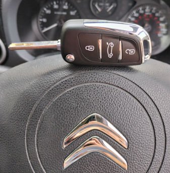 Replacement van keys